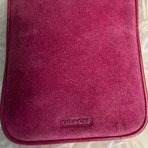 y2k COACH Vintage Pink Suede Turnlock Card Case / Holder Wristlet - Picture 5 of 11